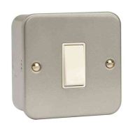 Metal Clad 1 Gang 2 Way Light Switch