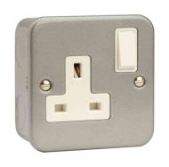 1 Gang Metal Clad 13A Plug Socket Outlet