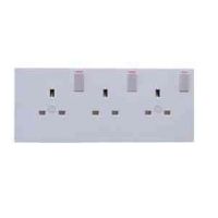 2 Gang to 3 Gang 13A Plug Socket Converter