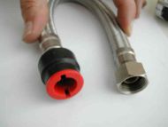 15mm Push Fit x 1/2" BSP Flexible Tap Connector