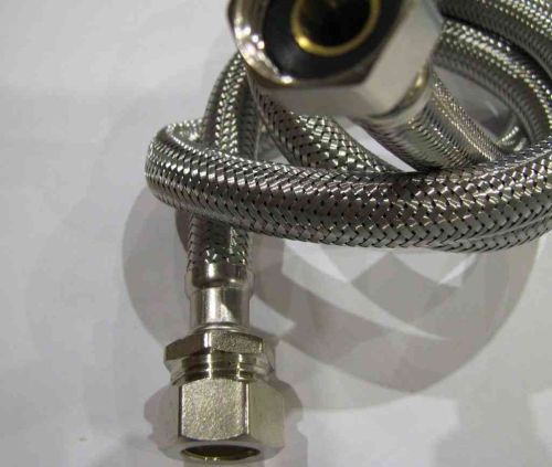 15mm x 1/2" BSP x 900mm Long Flexible Tap Connector