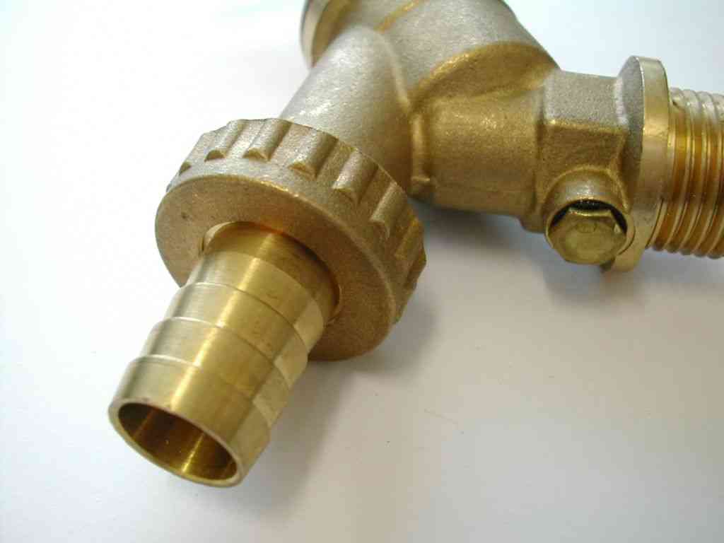 Outside Tap With Double Check Valve 1/2" | Stevenson Plumbing