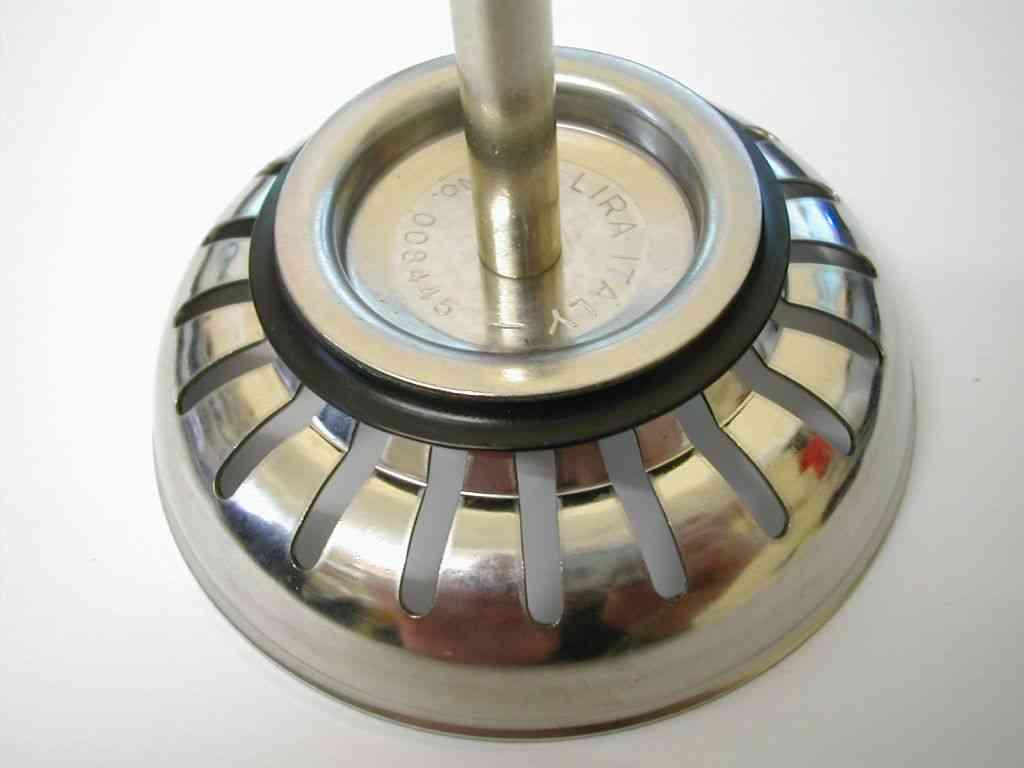 kitchen sink strainer plugs uk